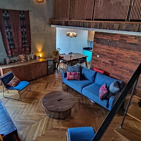Ruang Tekuni Daire Legian Dış mekan fotoğraf